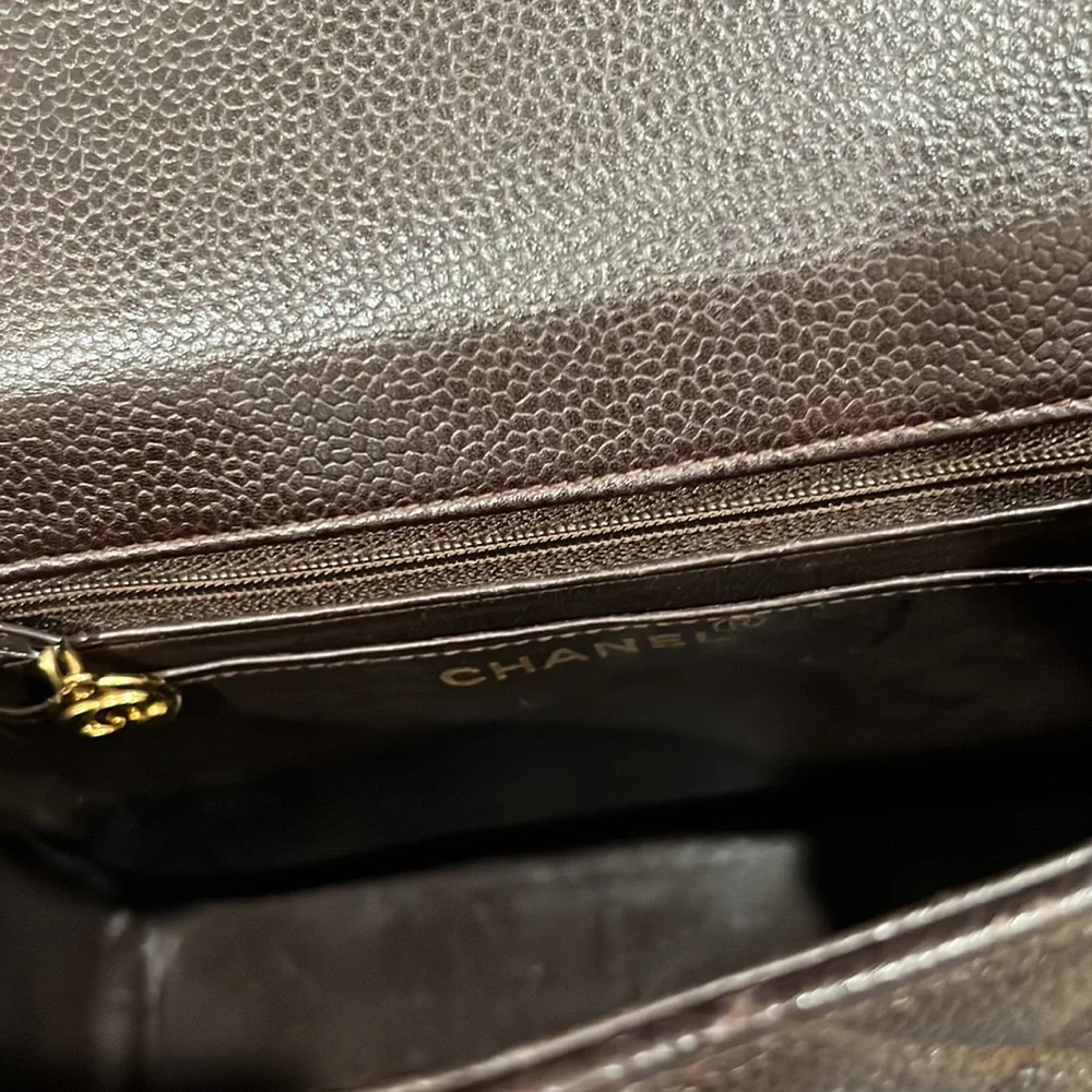 Chanel Vintage Bag - Picture 5 of 16